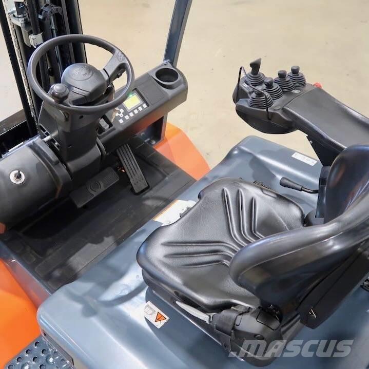 Toyota 8FBMT45 Carretillas de horquilla eléctrica