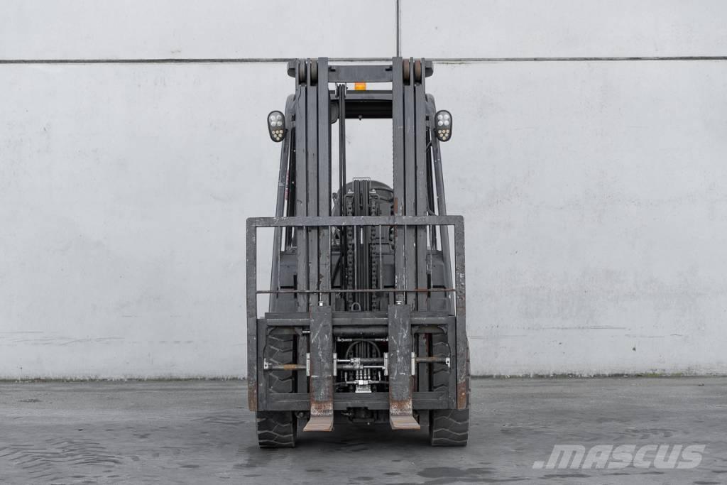 Manitou MI 30 D Camiones diesel