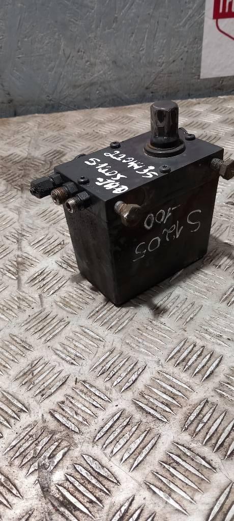 Scania R 440.   2204435 Hidráulicos