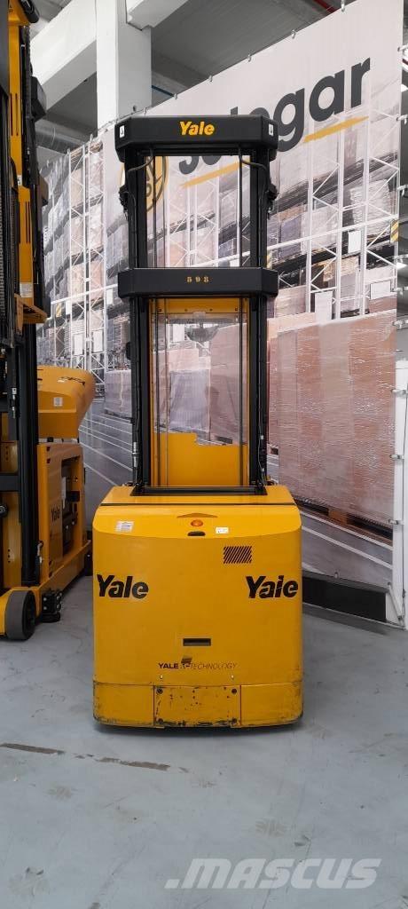 Yale M 010 S Montacargas recogepedidos de gran altura