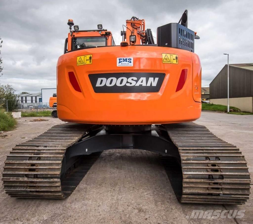 Doosan DX 235 LCR-5 Excavadoras sobre orugas