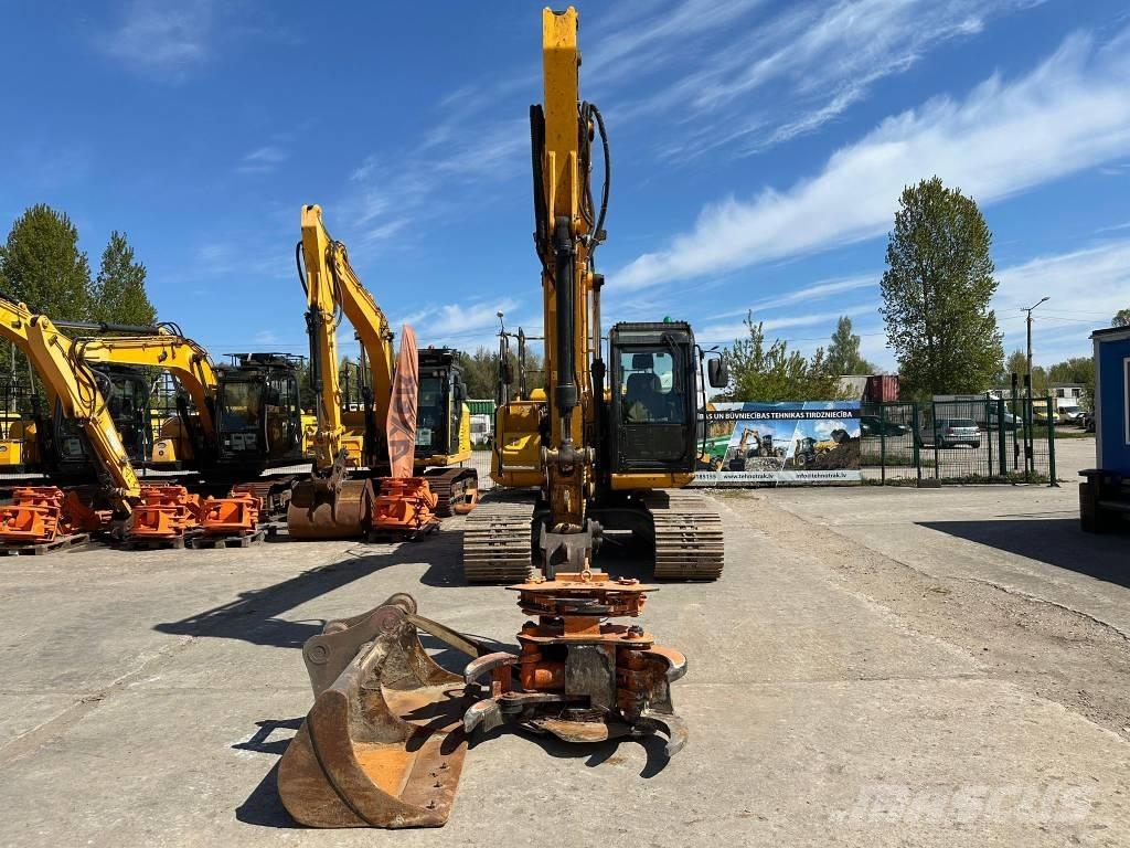 JCB JS 130 LC Excavadoras sobre orugas