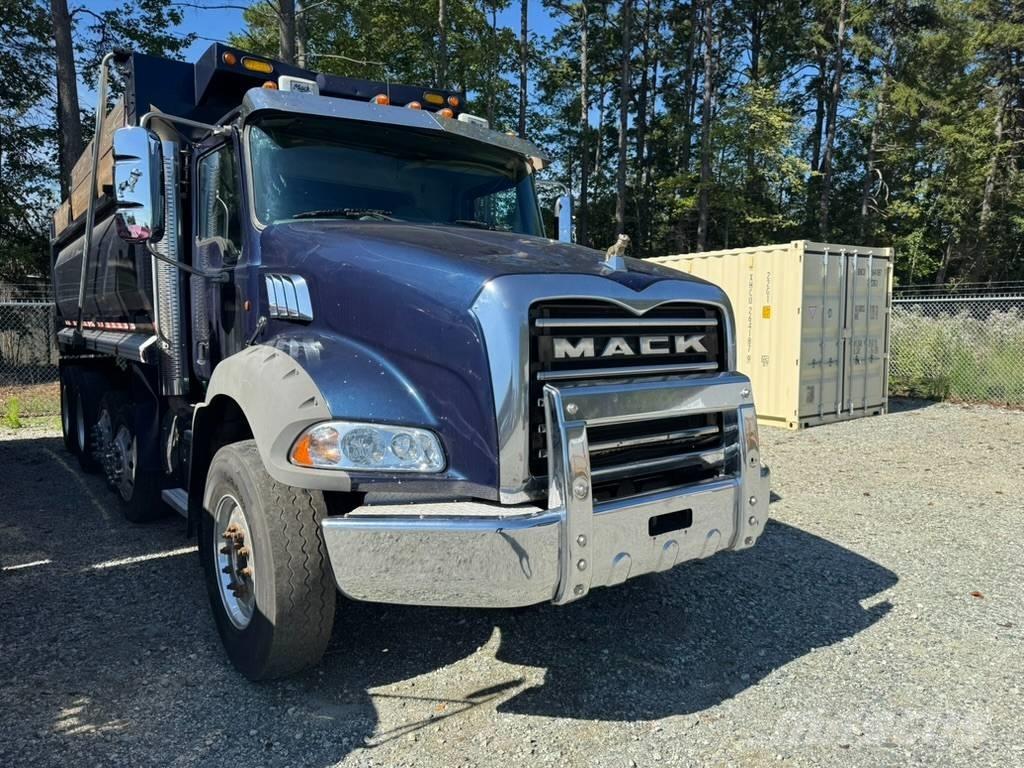 Mack GU813 Bañeras basculantes usadas