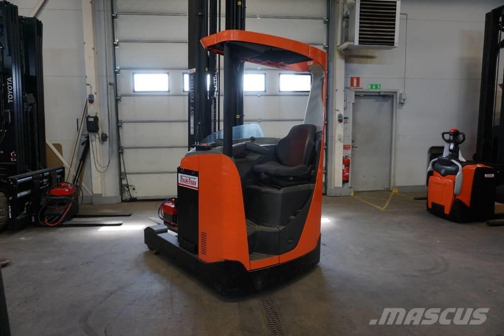 Toyota RRE160 Montacargas de alcance de gran altura