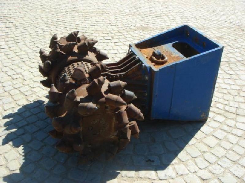  Eickhoff ETH30 Zanjadoras