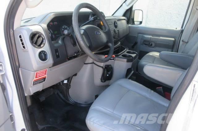 Ford E350 Vehículos de reciclaje