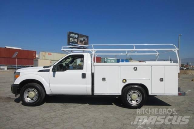 Ford F350 Vehículos de reciclaje