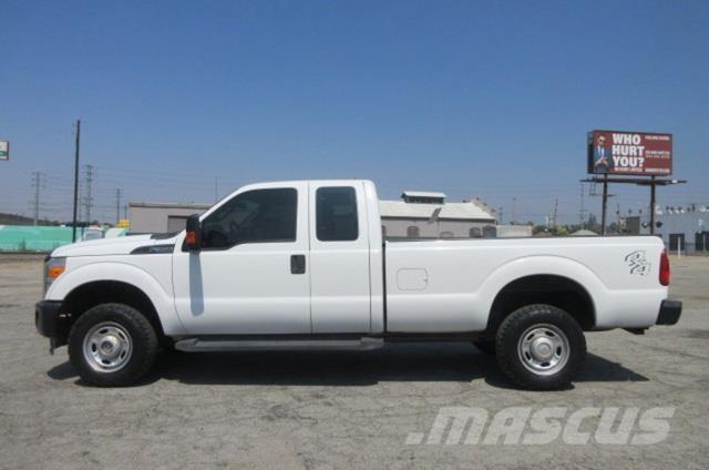 Ford F350 Vehículos de reciclaje