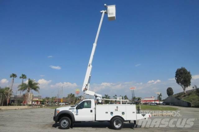 Ford F450 Plataformas sobre camión