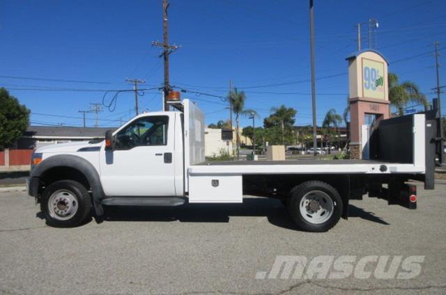 Ford F550 Vehículos de reciclaje
