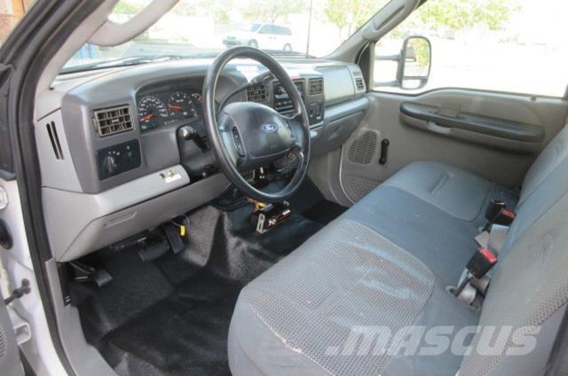 Ford F550 Vehículos de reciclaje