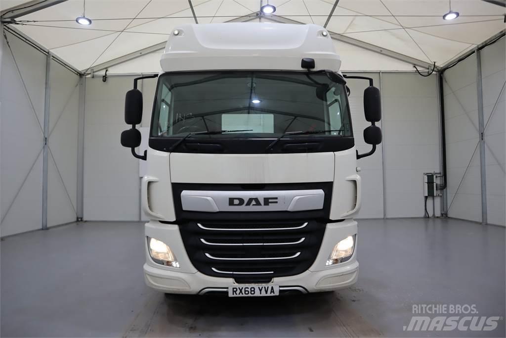 DAF CF450 Camiones tractor