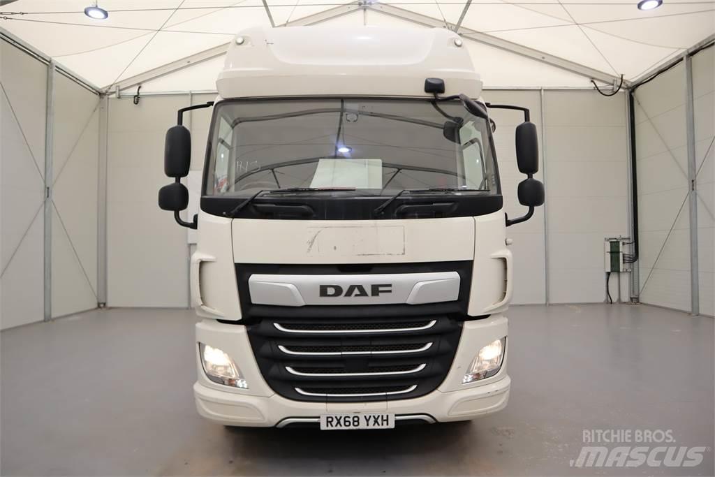 DAF CF450 Camiones tractor