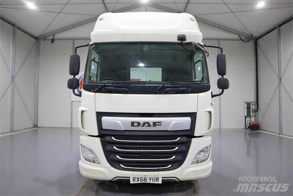 DAF CF450 Camiones tractor