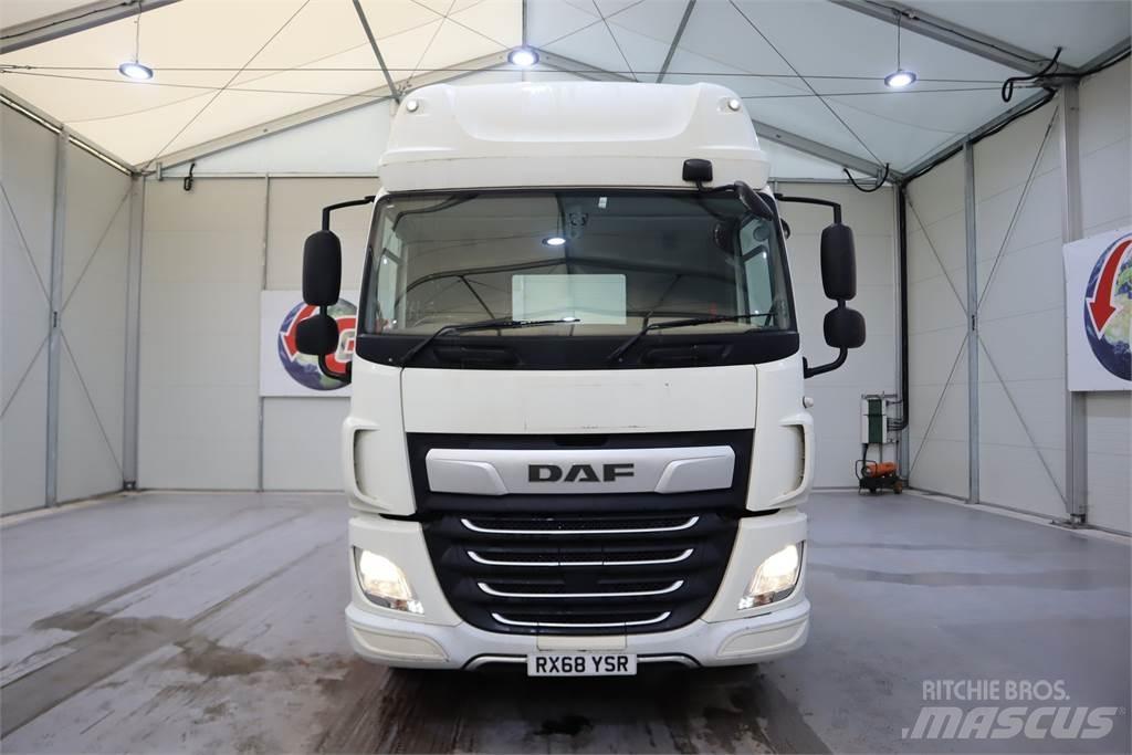 DAF CF450 Camiones tractor