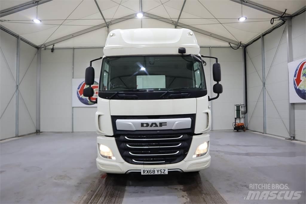 DAF CF450 Camiones tractor