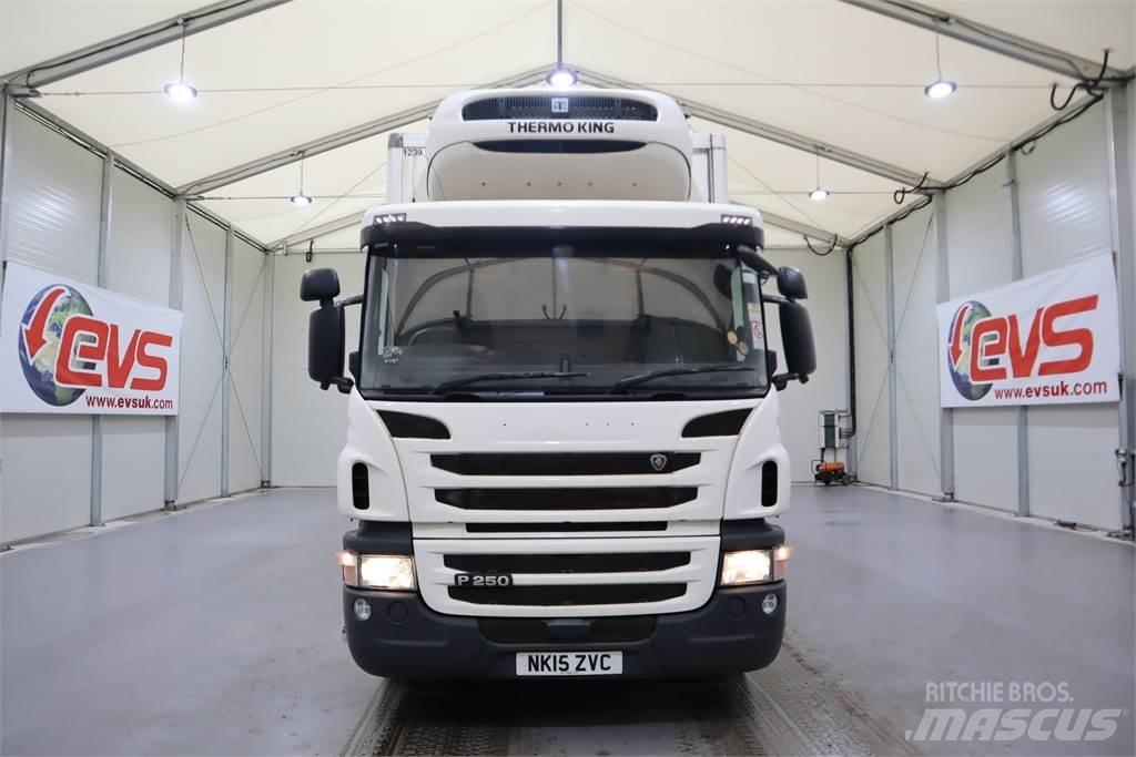 Scania P250 Contenedores refrigerados