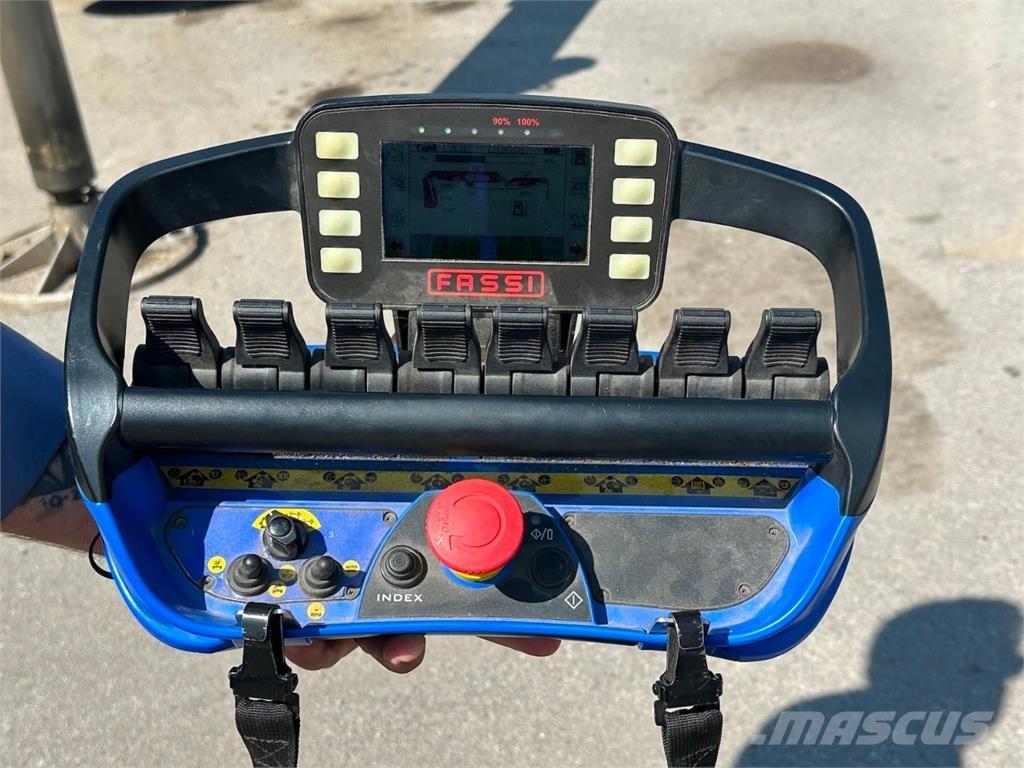 Jekko JF545 Minigrúas