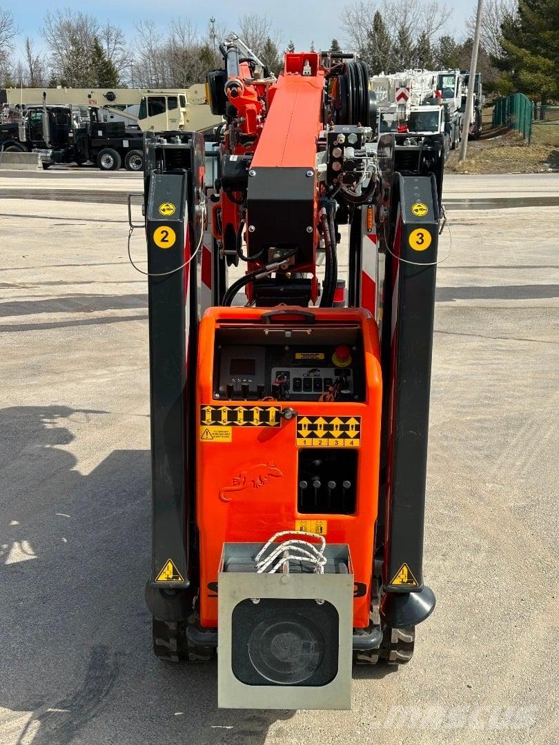Jekko SPX 309 Minigrúas