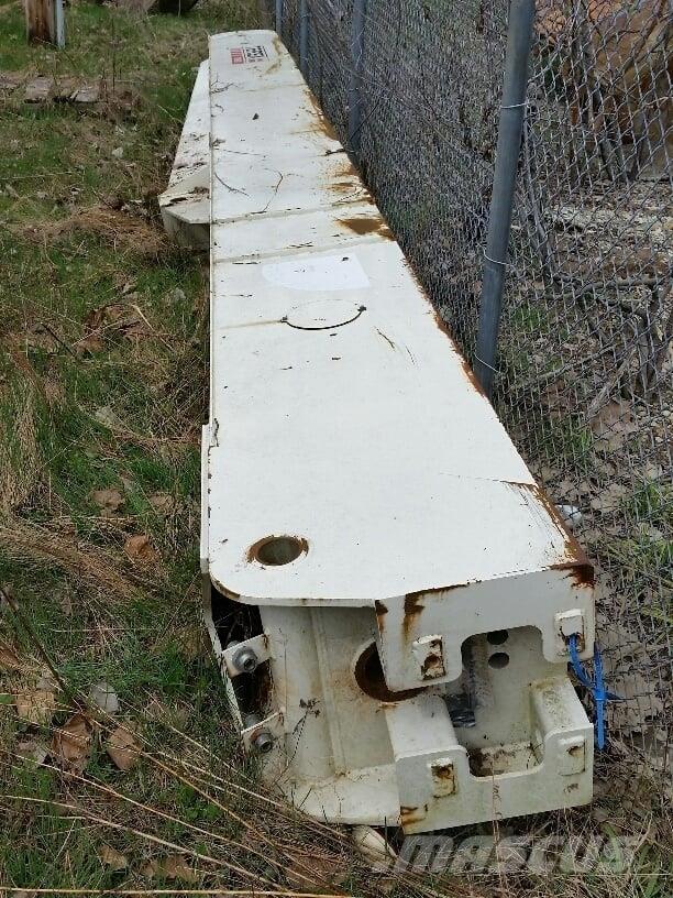 Terex  Plataformas y cucharones