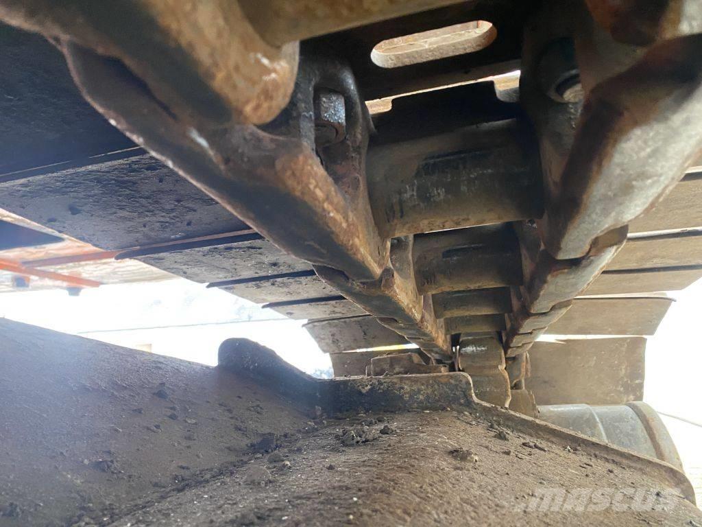 Fiat-Hitachi EX 355 Excavadoras sobre orugas