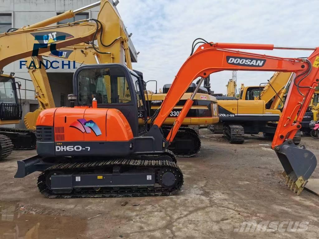 Doosan DH 60-7 Excavadoras sobre orugas