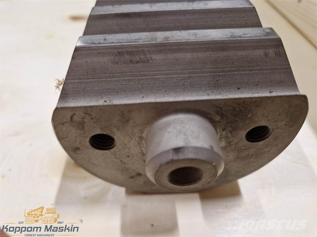  FMG/Ösa Cranab 290 Grúas cosechadoras