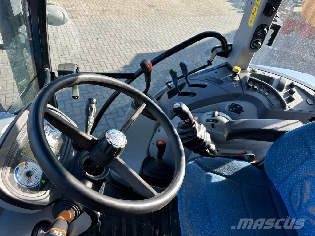 New Holland T 5.95 Tractores