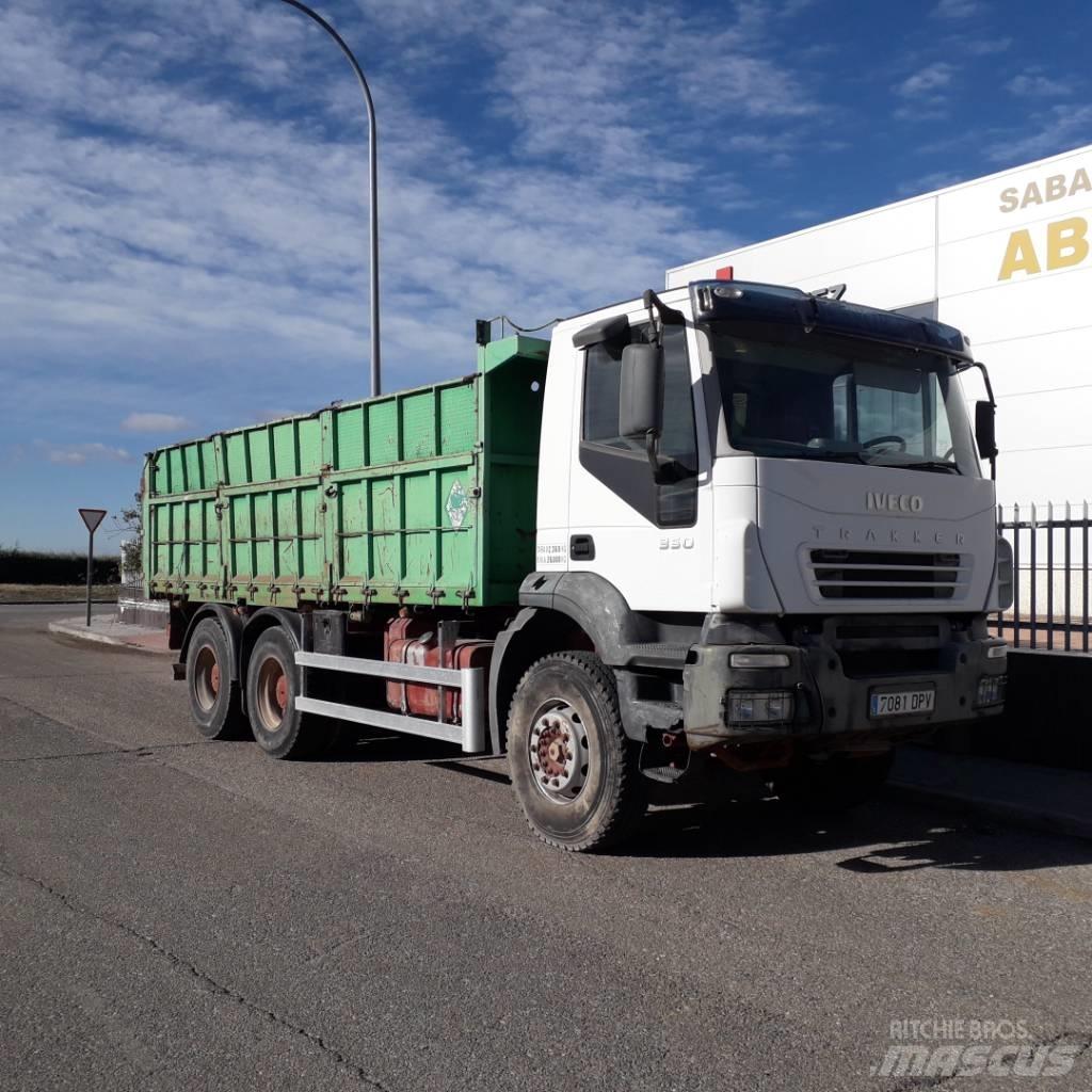 Iveco Trakker 350 Bañeras basculantes usadas