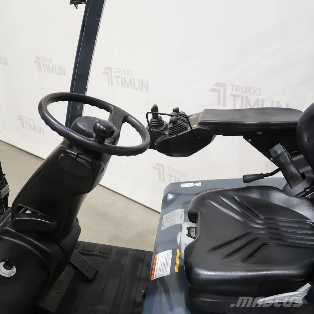 Toyota 8FBMT25 Carretillas de horquilla eléctrica