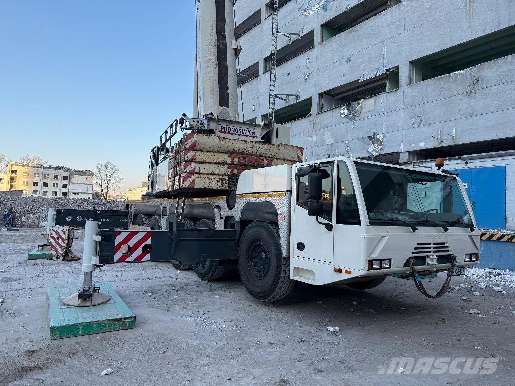 Demag AC 200-1 Grúas todo terreno