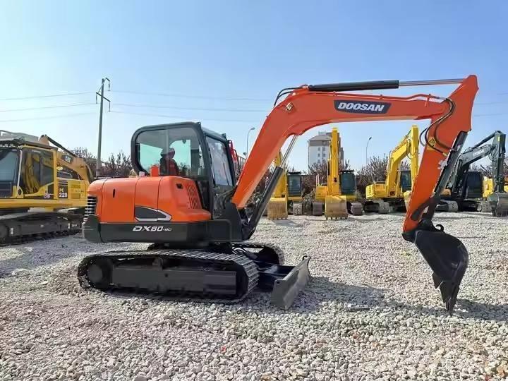 Doosan DX60-9C Excavadoras sobre orugas