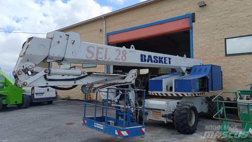  basket SEL 28 Plataformas con brazo de elevación telescópico