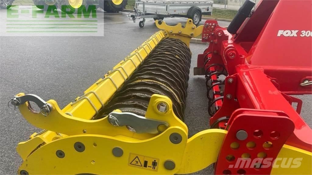 Pöttinger Fox 300 Gradas vibratorias / rotocultivadoras