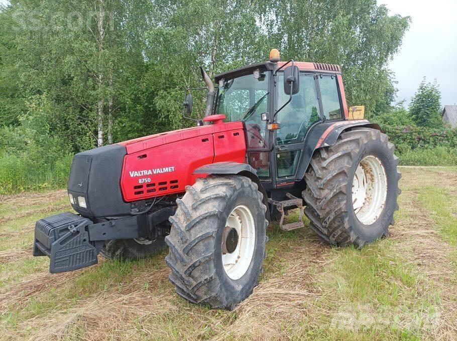 Valtra Valmet 8750 Tractores