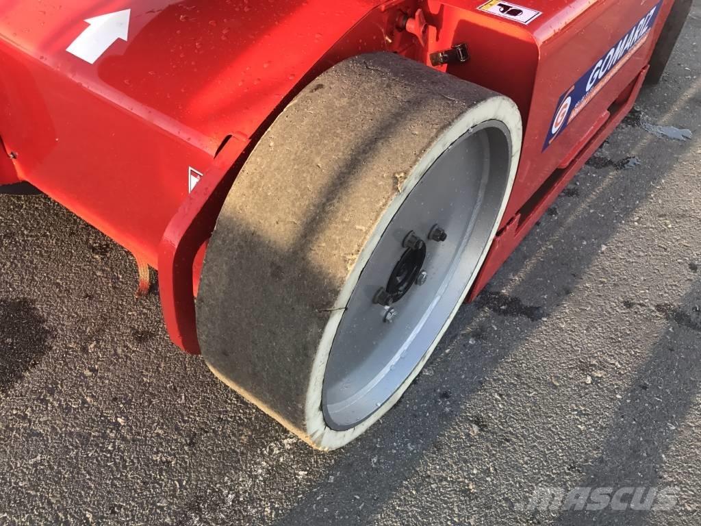 Manitou 120 AET J Plataformas con brazo de elevación manual