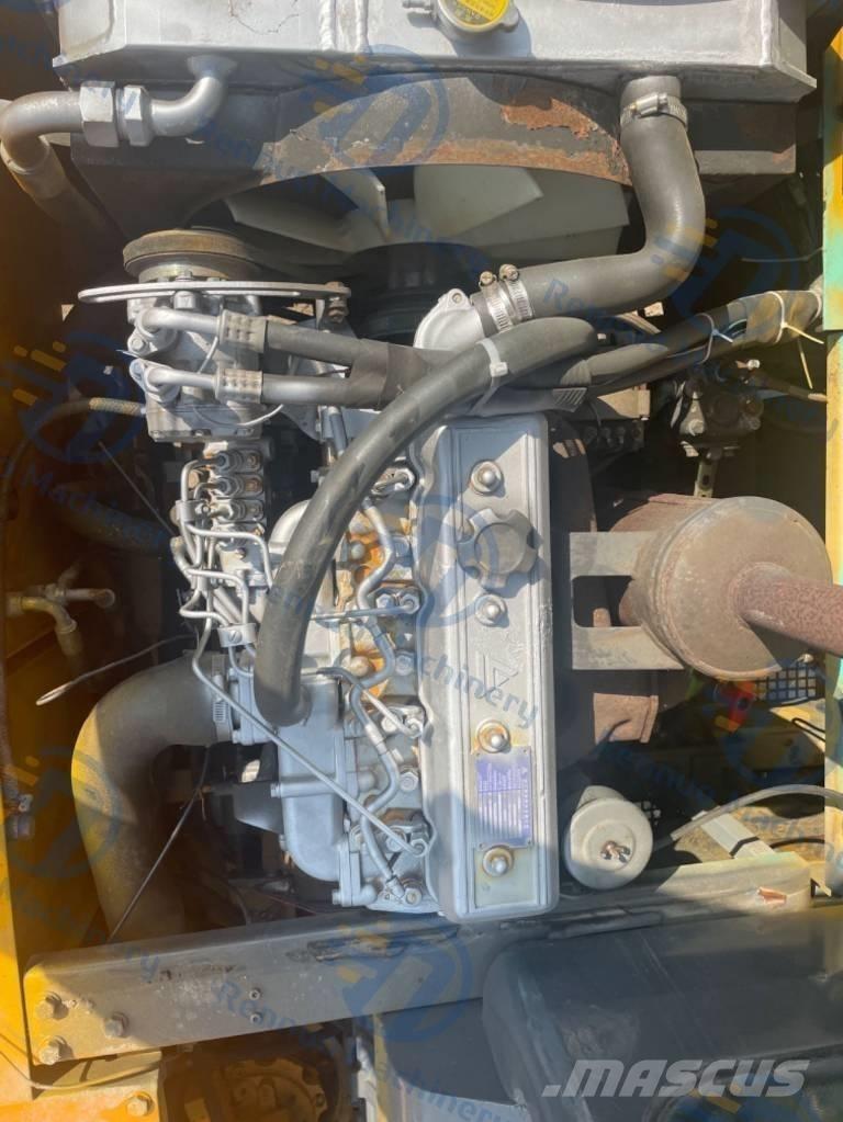 Xinyuan XYB75 Excavadoras de ruedas