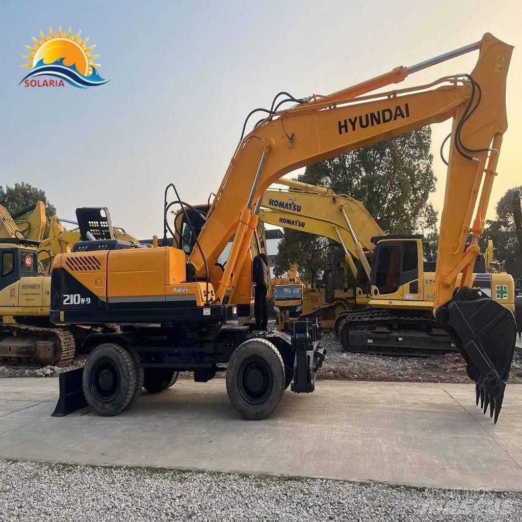 Hyundai R210W-9 Excavadoras de ruedas