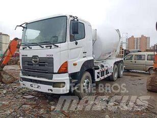 Hino 700 Camiones de concreto