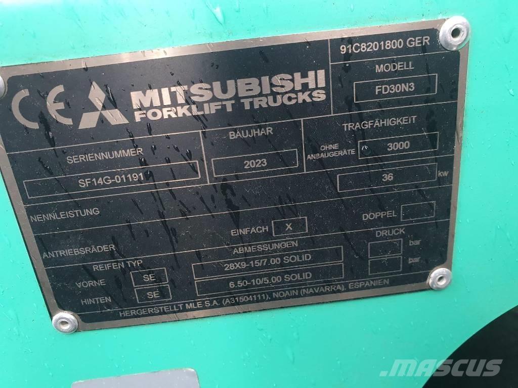 Mitsubishi FD 30 N Camiones diesel