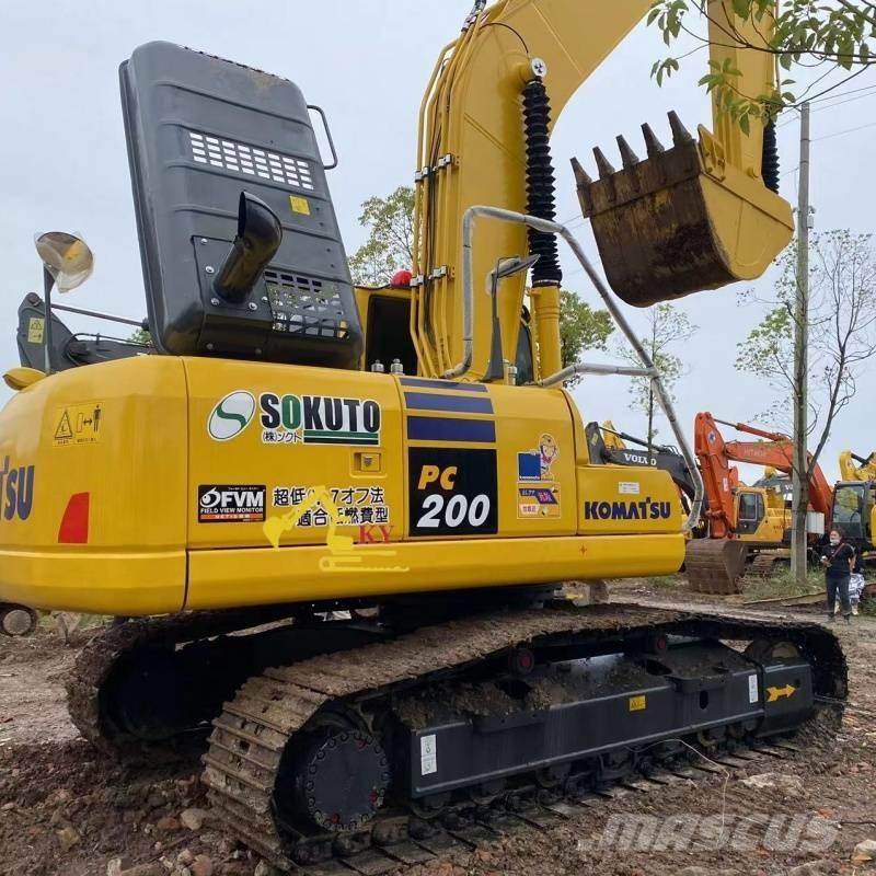 Komatsu PC 200 Excavadoras sobre orugas