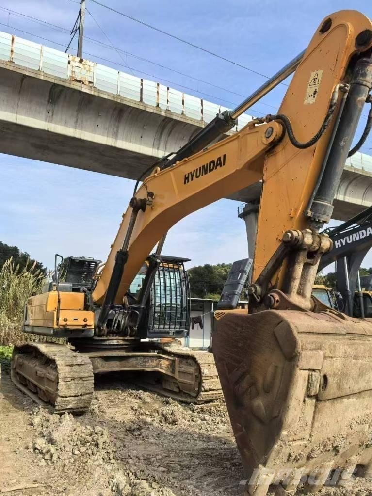 Hyundai 520VS Excavadoras sobre orugas