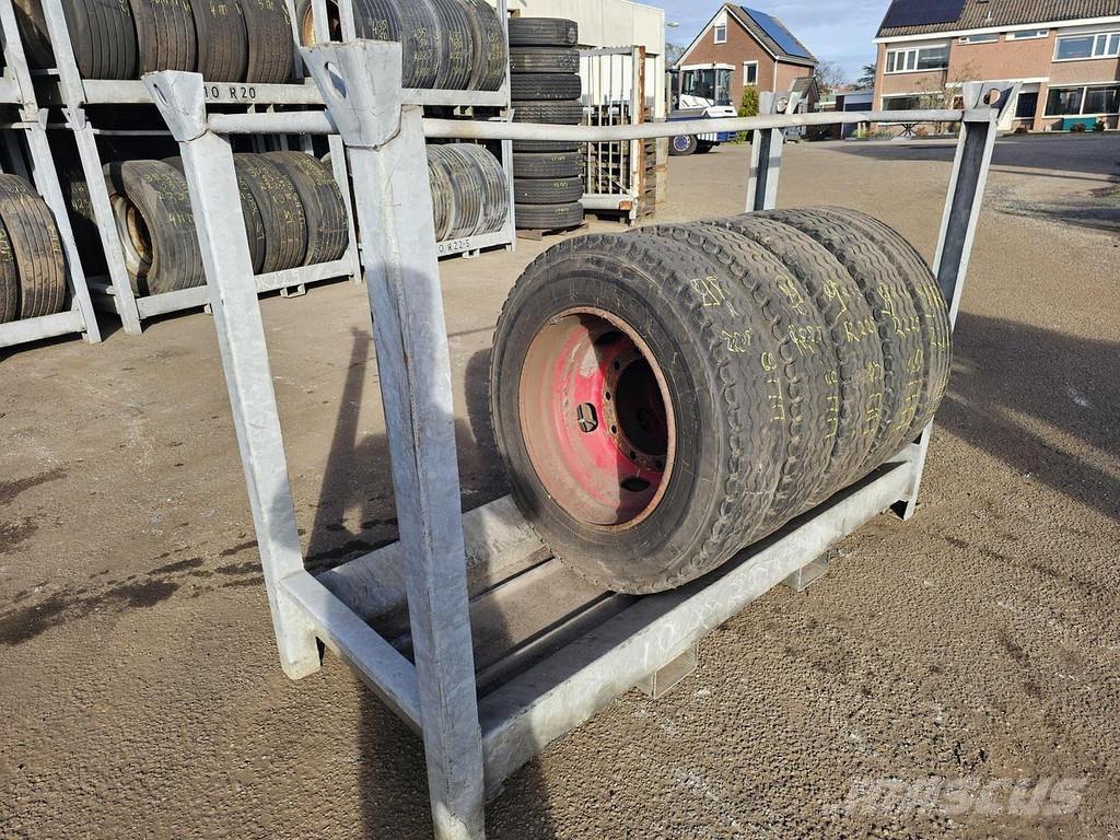 Uniroyal ENERGY Remolques de caja de lona