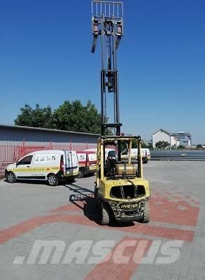 Hyster H 35 FT Camiones LPG