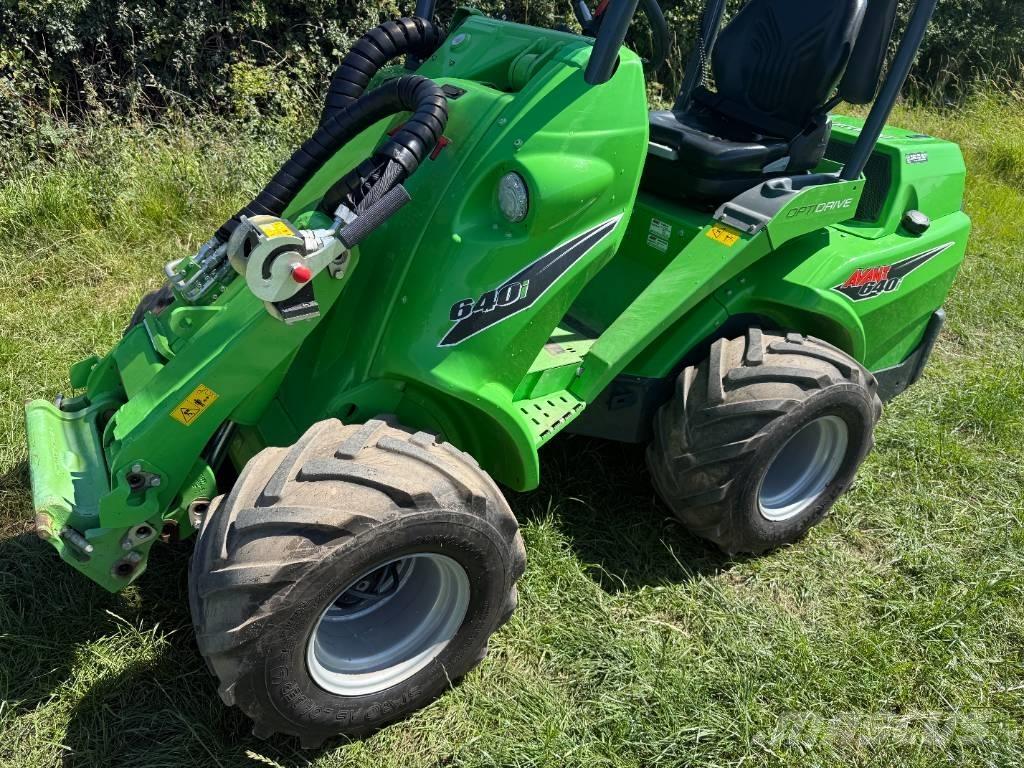 Avant 640 Cargadoras sobre ruedas