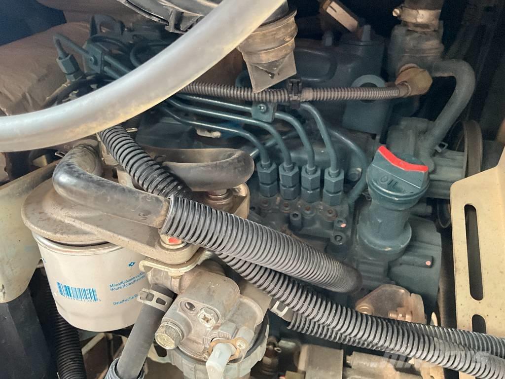 Yanmar 4TNV98 Motores