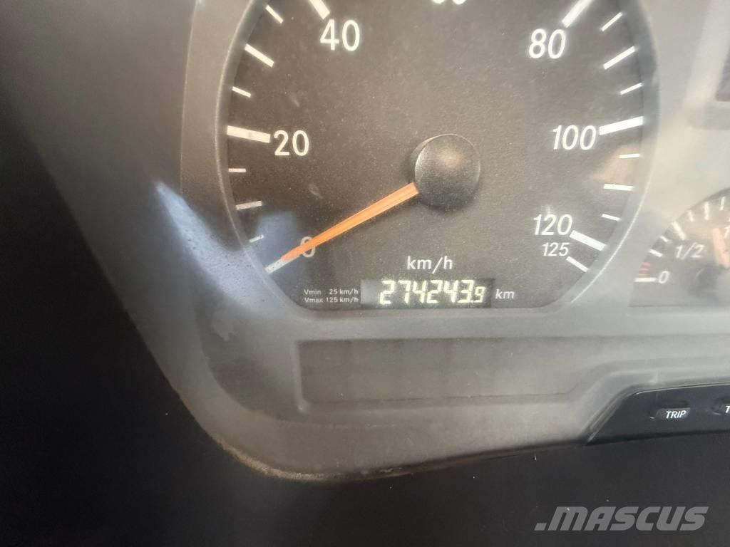 Mercedes-Benz 1833 Camiones elevadores de gancho