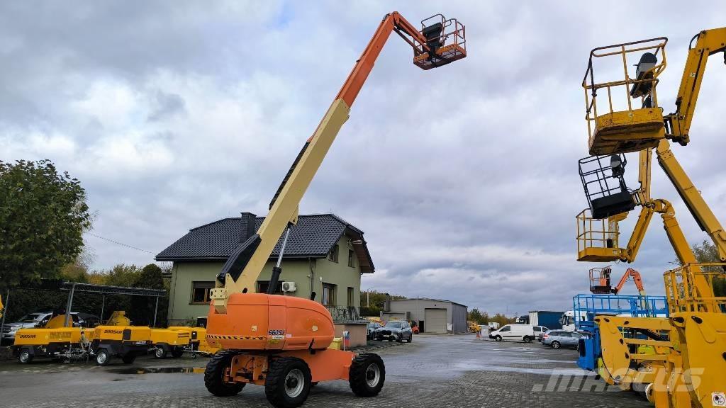 JLG 660 SJ Plataformas con brazo de elevación telescópico