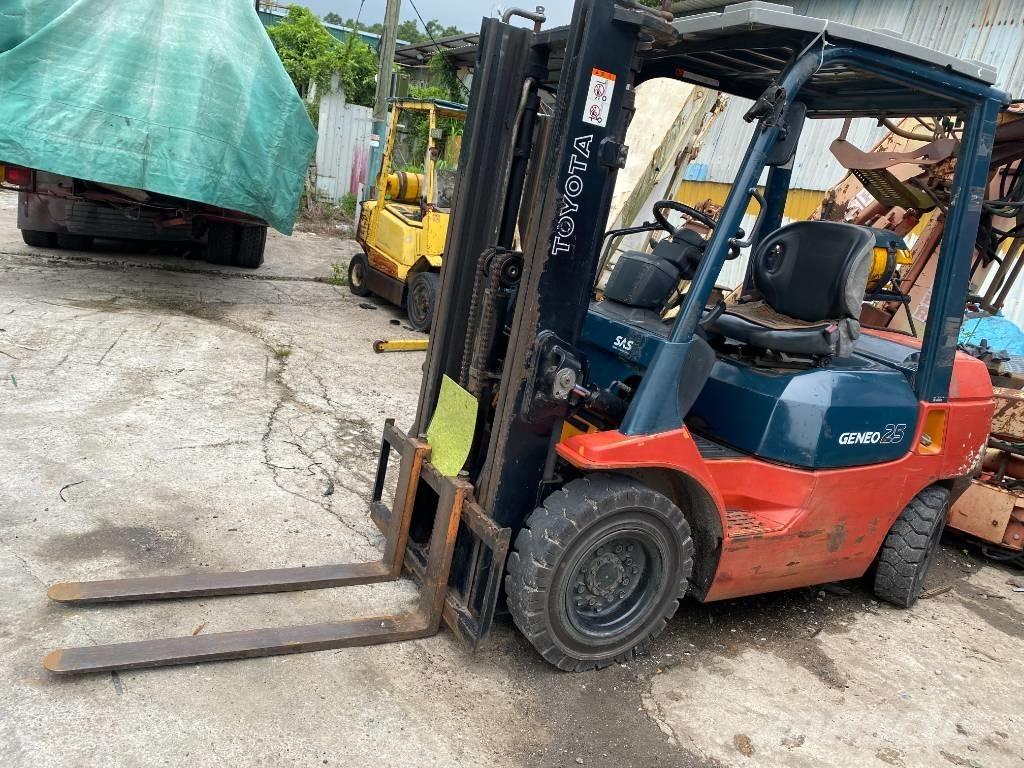 Toyota 42-7 FG 25 Camiones LPG