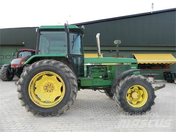 John Deere 3640 Tractores